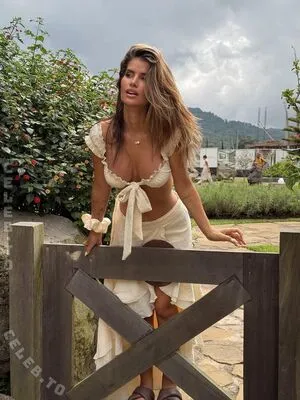 Laura Schultz OnlyFans Leaked Free Thumbnail Picture - #ageHtbFlwW