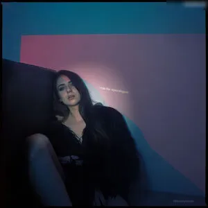Laura Serafin OnlyFans Leaked Free Thumbnail Picture - #250wzc3MV5