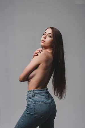 Laura Serafin OnlyFans Leaked Free Thumbnail Picture - #wqd2sFhJAv