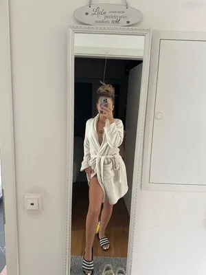 Laura Sfrm OnlyFans Leaked Free Thumbnail Picture - #Ma0UqVIC7p