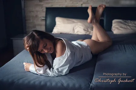 Laura Siener OnlyFans Leaked Free Thumbnail Picture - #7nw1m33vRp