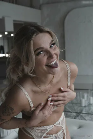 Laura Skr OnlyFans Leaked Free Thumbnail Picture - #sGIMaFadSC