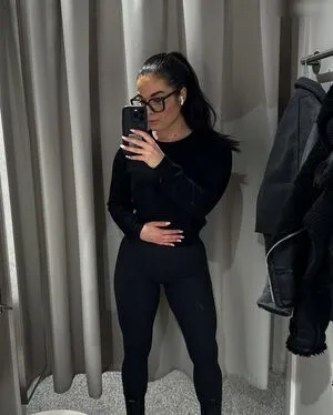 Laura Sophie Aka Laurafitsophie OnlyFans Leaked Free Thumbnail Picture - #KvRJbDcKLy