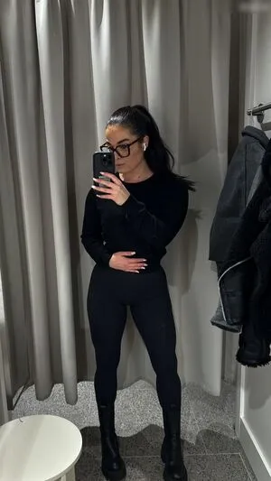 Laura Sophie Aka Laurafitsophie OnlyFans Leaked Free Thumbnail Picture - #aoBlMSnqjB
