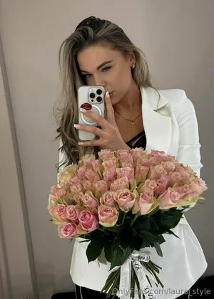 Laura Style OnlyFans Leaked Free Thumbnail Picture - #wHh2255thX