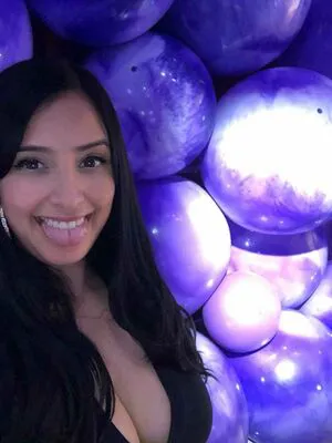 Laura Stylez OnlyFans Leaked Free Thumbnail Picture - #8OzQ4LJsQ3