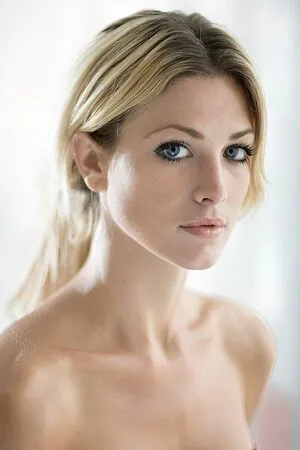 Laura Surrich OnlyFans Leaked Free Thumbnail Picture - #40cBUqHd6w