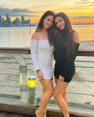 Laura Surrich OnlyFans Leaked Free Thumbnail Picture - #LTvw3sjK2g