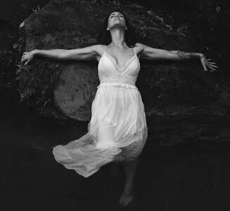 Laura Surrich OnlyFans Leaked Free Thumbnail Picture - #QkeK89EgVi