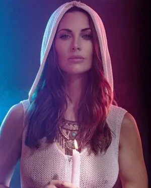 Laura Surrich OnlyFans Leaked Free Thumbnail Picture - #fy9aYHh9Cc