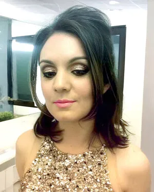 Laura Tobin OnlyFans Leaked Free Thumbnail Picture - #4ydwXWqpBi