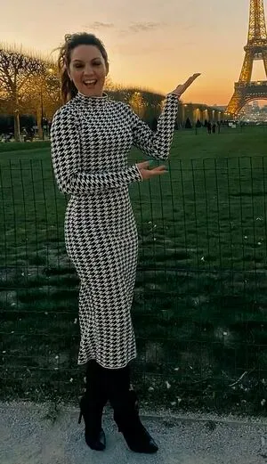 Laura Tobin OnlyFans Leaked Free Thumbnail Picture - #8aMQhHSBL7