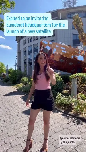 Laura Tobin OnlyFans Leaked Free Thumbnail Picture - #c4M3piaU5G