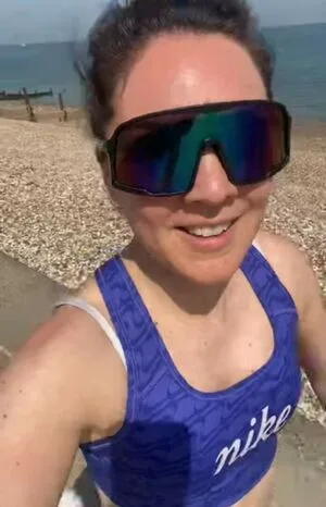 Laura Tobin OnlyFans Leaked Free Thumbnail Picture - #x06QHvPhom