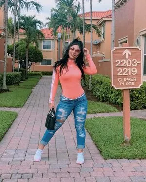 Laura Van OnlyFans Leaked Free Thumbnail Picture - #rjuiJAajn9