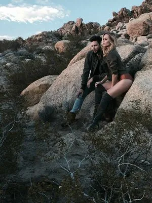 Laura Vandervoort OnlyFans Leaked Free Thumbnail Picture - #rYQTCkTxd3