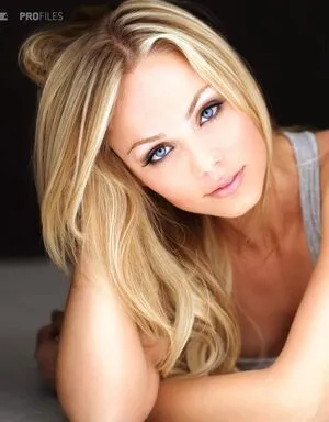 Laura Vandervoort OnlyFans Leaked Free Thumbnail Picture - #e390jNudHV
