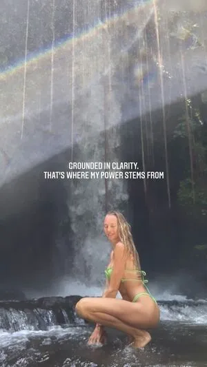 Laura Weyel OnlyFans Leaked Free Thumbnail Picture - #ZOgziWWGZS