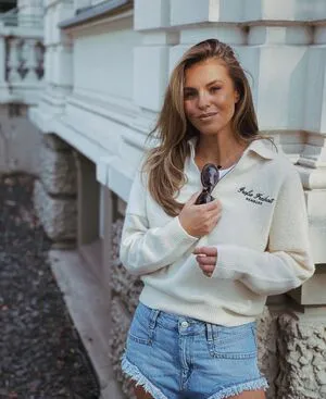 Laura Wontorra OnlyFans Leaked Free Thumbnail Picture - #6u5hV256jA