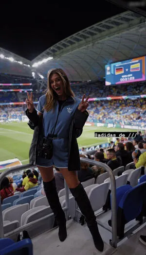 Laura Wontorra OnlyFans Leaked Free Thumbnail Picture - #HuMcHW3eCE