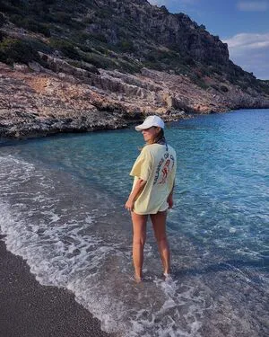 Laura Wontorra OnlyFans Leaked Free Thumbnail Picture - #SKR2WTRroT