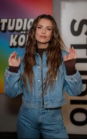 Laura Wontorra OnlyFans Leaked Free Thumbnail Picture - #eh4icvw67B