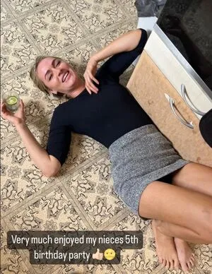 Laura Woods OnlyFans Leaked Free Thumbnail Picture - #zivD9JP1vn