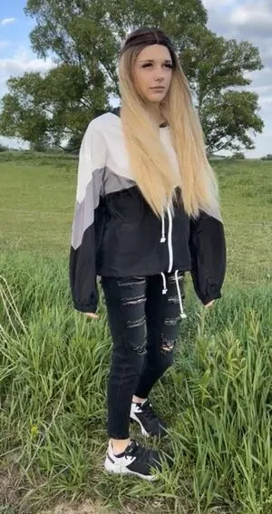 Laura World OnlyFans Leaked Free Thumbnail Picture - #zcITIe5bpJ