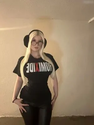 Laura Z57 OnlyFans Leaked Free Thumbnail Picture - #5eMLweSWkd