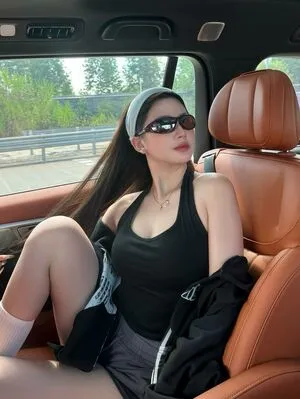 Laura Ziphora OnlyFans Leaked Free Thumbnail Picture - #NGlcWU1yWI