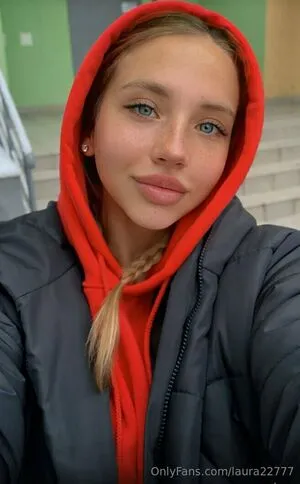 Laura22777 OnlyFans Leaked Free Thumbnail Picture - #X9zup9TCdO