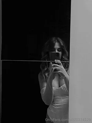 Laura22777 OnlyFans Leaked Free Thumbnail Picture - #emfFddM95H