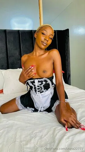 Laura22777 OnlyFans Leaked Free Thumbnail Picture - #kic3j7YnKE