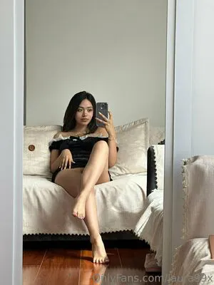 Laura99x OnlyFans Leaked Free Thumbnail Picture - #Uh9LKpObk9