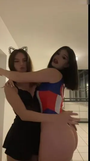 Lauraa Fl OnlyFans Leaked Free Thumbnail Picture - #v7GtosD3sI