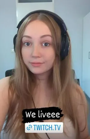 Lauraa OnlyFans Leaked Free Thumbnail Picture - #vUcZx3XgwR