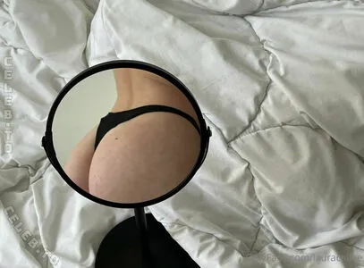 Lauraaasmk OnlyFans Leaked Free Thumbnail Picture - #0UAhqXnl0q