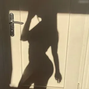Lauraaasmk OnlyFans Leaked Free Thumbnail Picture - #iUzn3wJEAA