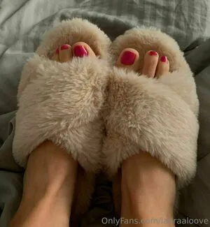 Lauraaloove OnlyFans Leaked Free Thumbnail Picture - #3royx5YGF2