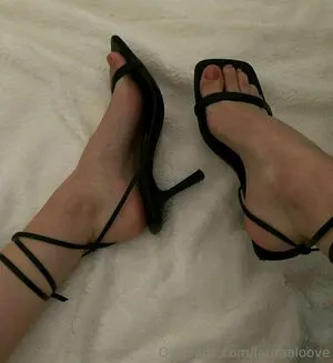 Lauraaloove OnlyFans Leaked Free Thumbnail Picture - #6EsqOUUvhL