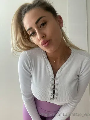 Laurabae OnlyFans Leaked Free Thumbnail Picture - #nWdrI6kUYT