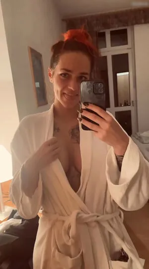 Laurachemie OnlyFans Leaked Free Thumbnail Picture - #l73yt4Ao0A