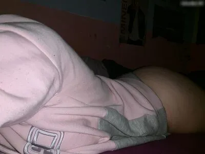 Lauradenise98 OnlyFans Leaked Free Thumbnail Picture - #zyBr8N1HDI