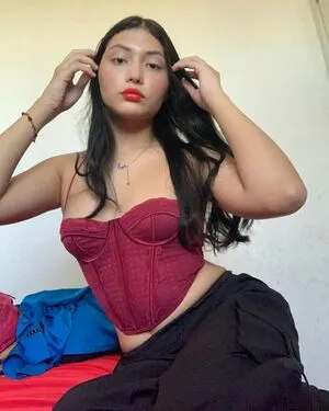 Lauraespanha OnlyFans Leaked Free Thumbnail Picture - #B8kckKmmSw