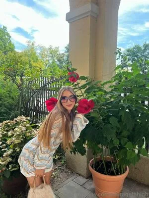 Lauragetshigh OnlyFans Leaked Free Thumbnail Picture - #1okJOeMkgL