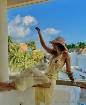 Lauragetshigh OnlyFans Leaked Free Thumbnail Picture - #tdAmWeRP94