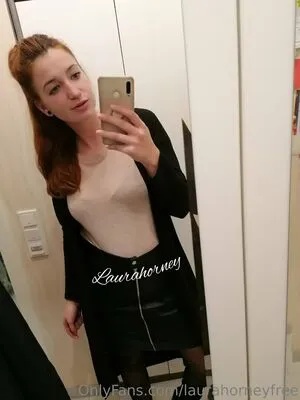 Laurahorneyfree OnlyFans Leaked Free Thumbnail Picture - #JpnnVEOb0U