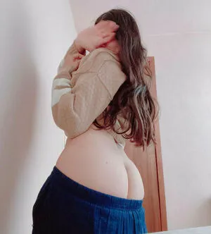 Lauraitzel75 OnlyFans Leaked Free Thumbnail Picture - #1jrE7dKr4p