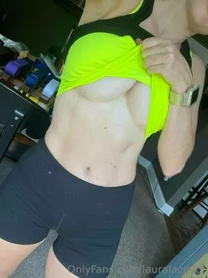 Lauralaceyof OnlyFans Leaked Free Thumbnail Picture - #7FKPuVqY11