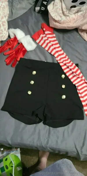 Lauralavender1 OnlyFans Leaked Free Thumbnail Picture - #GLJtvk75tL